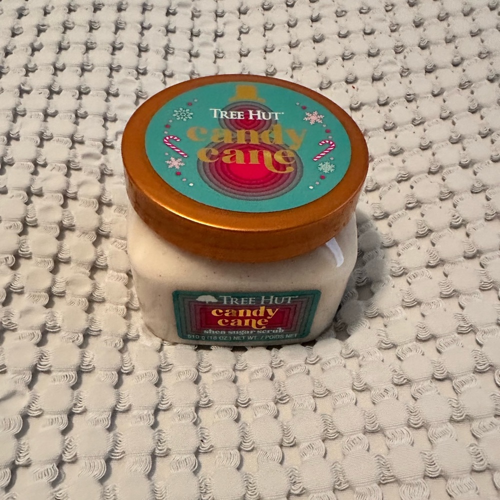 Tree Hut Candy Cane Shea Sugar Scrub